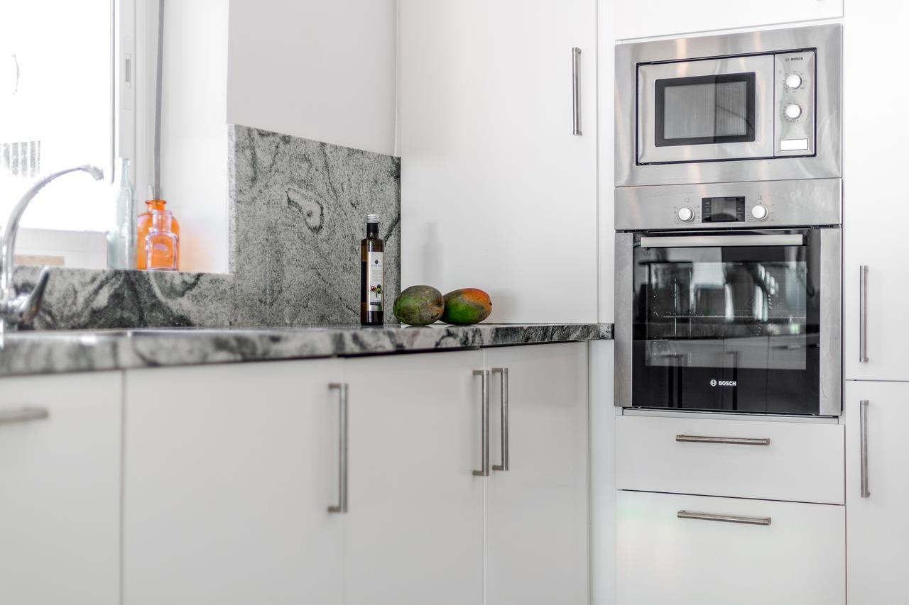 Front Line Penthouse Puerto Banus With Sea Views Apartment มาร์เบยา ภายนอก รูปภาพ
